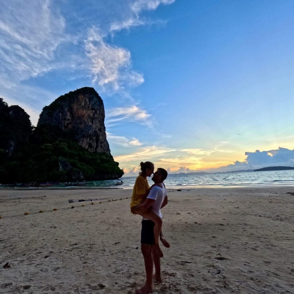 Conócenos, atardeceres mágicos en Krabi