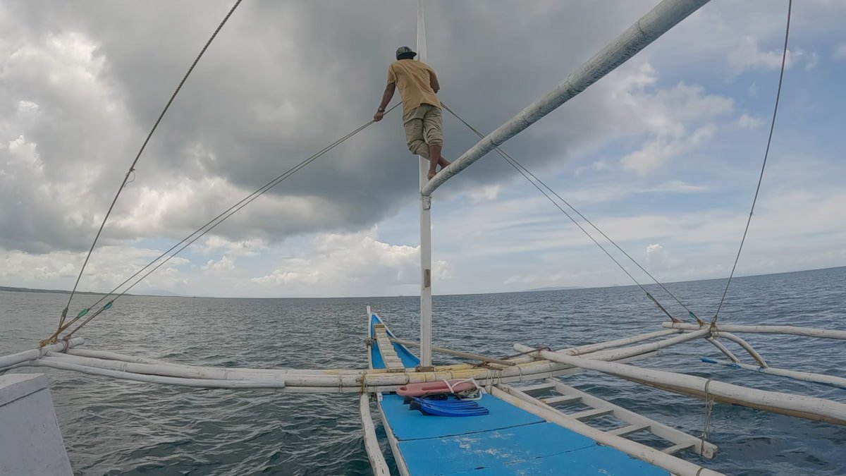 Buscando al tiburón ballena en Donsol, Filipinas