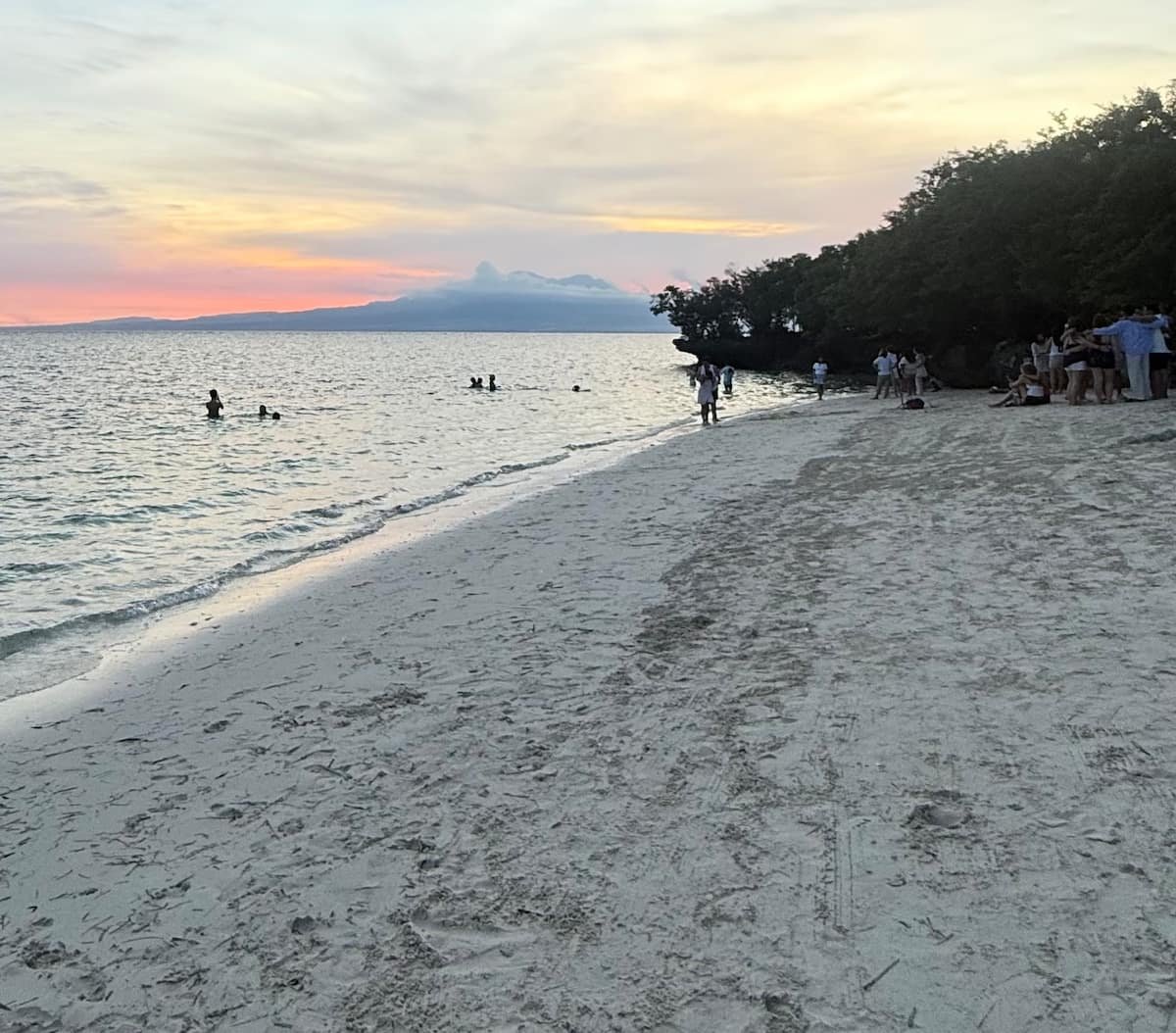 Atardecer en Paliton Beach Atardecer en Paliton Beach