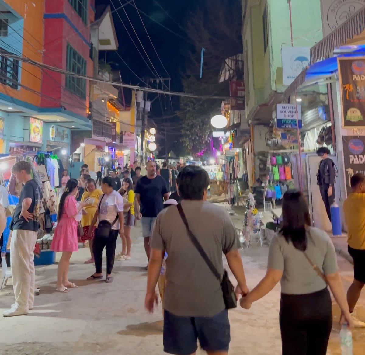 El Nido por la noche El Nido por la noche