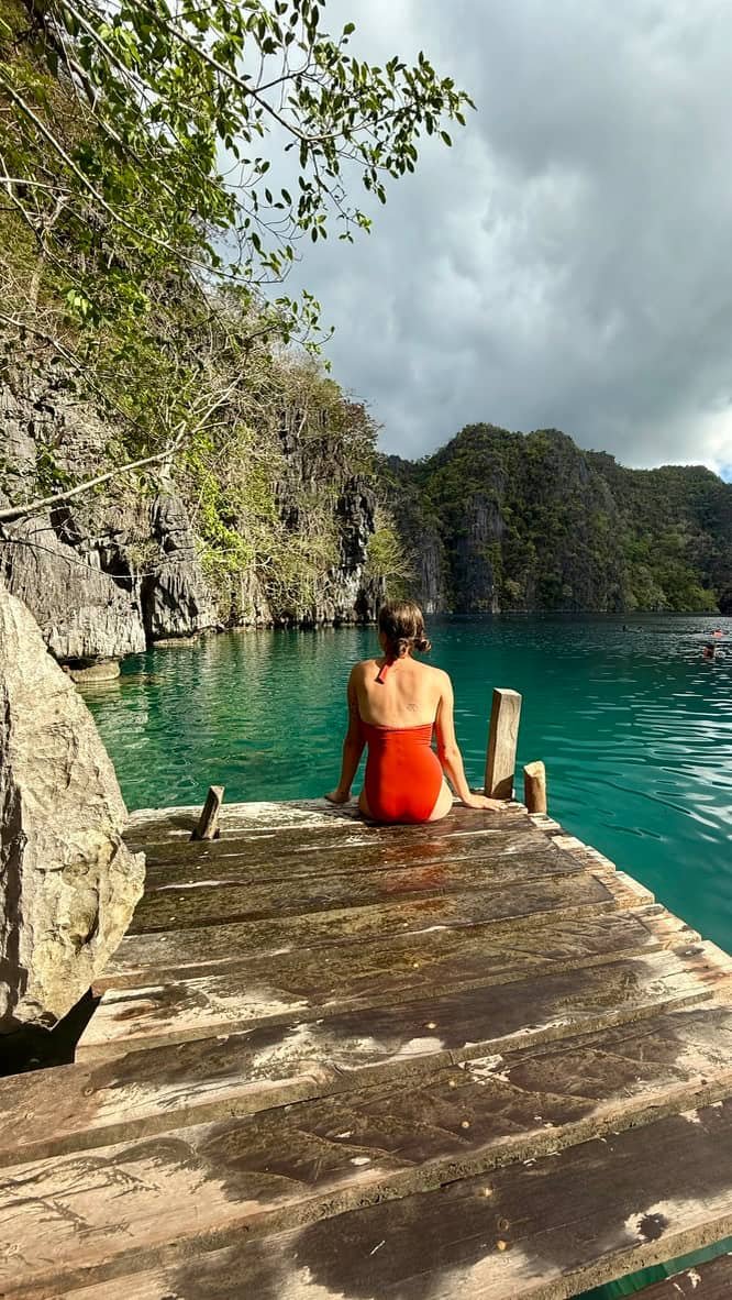 Kayangan Lake desde la superficie Kayangan Lake Corón