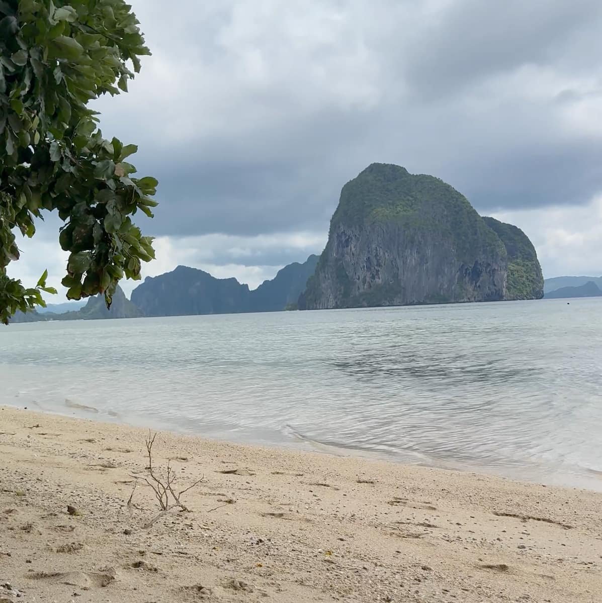 Las Cabañas Beach Las Cabañas Beach en El Nido