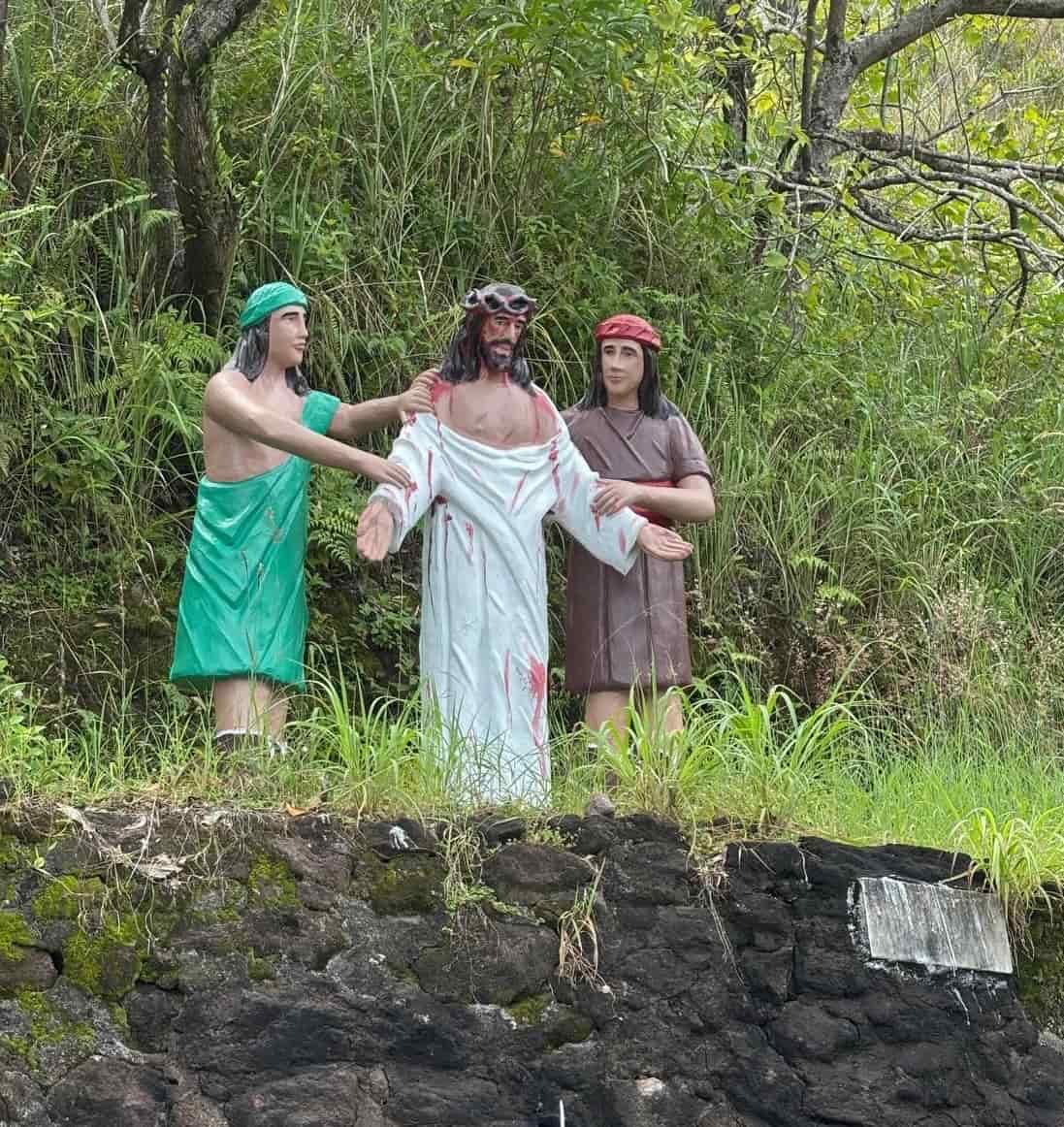 Vía crucis Vía crucis Camiguín