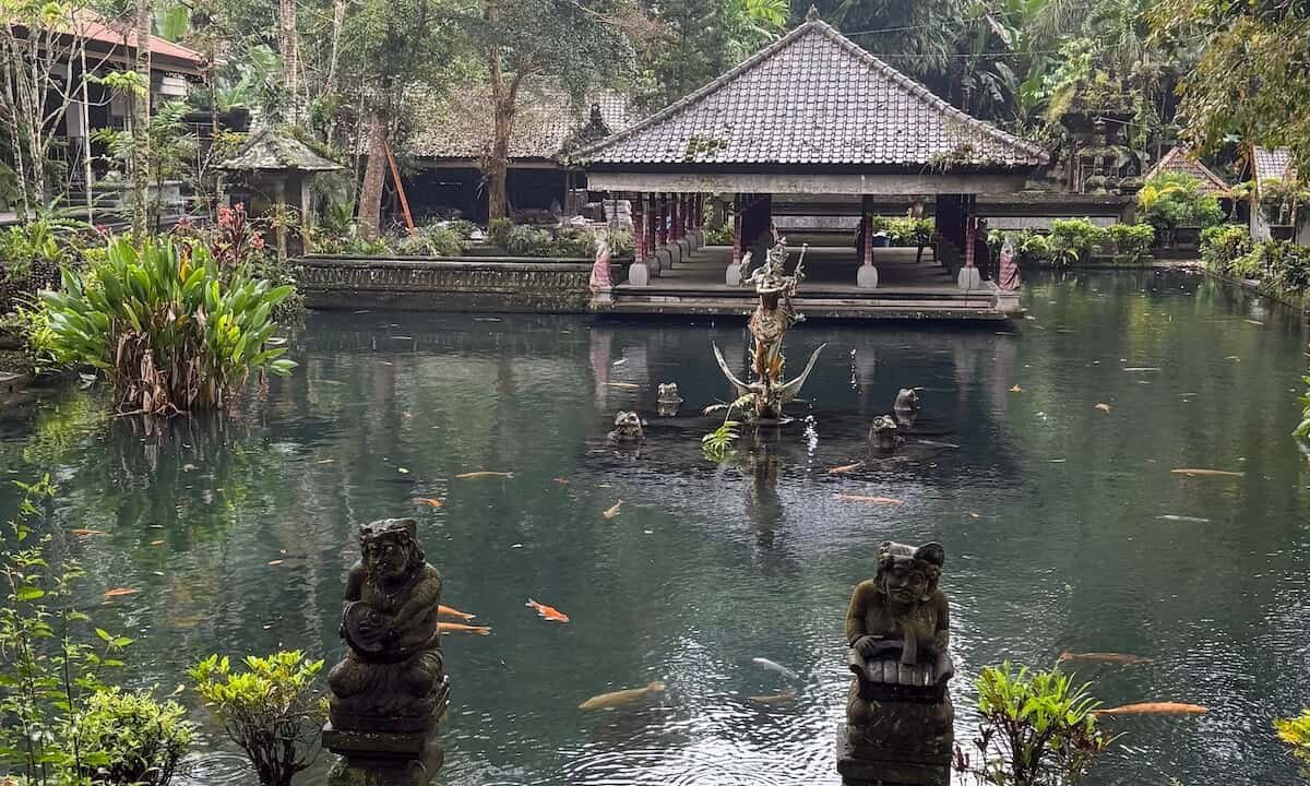 Purificación sin turistas en Bali