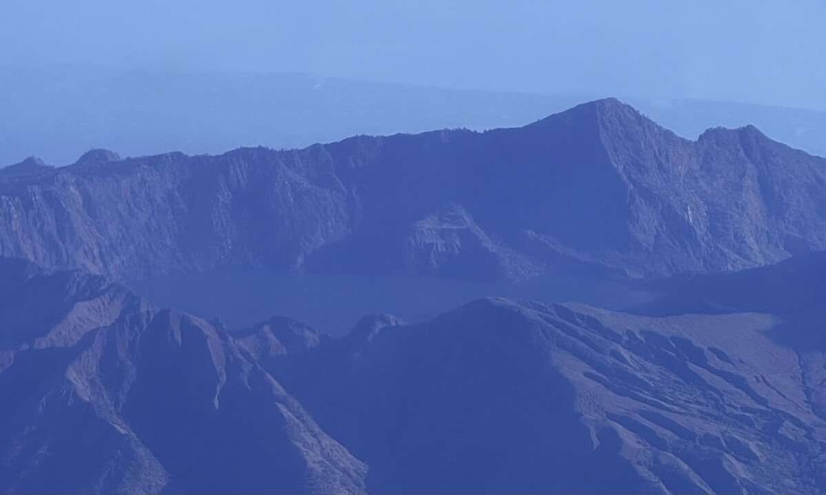 Monte Rinjani desde el avión