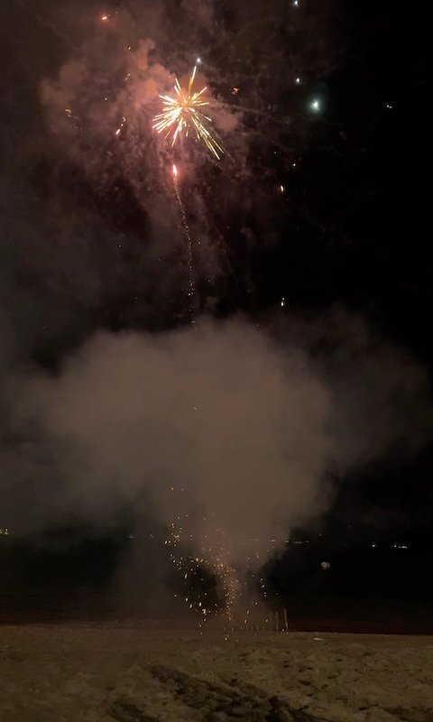 Fuegos artificiales en las Gilis