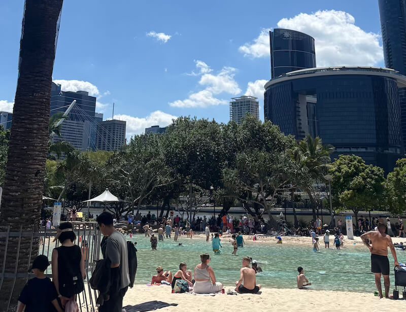 Streets Beach con buen día Streets Beach en Brisbane