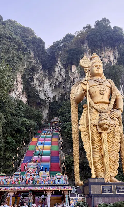 Las curiosas Batu Caves