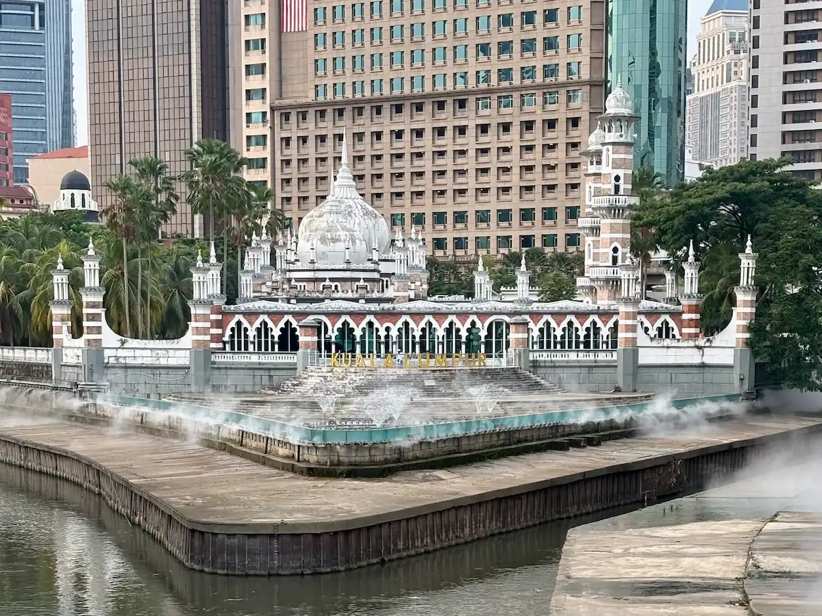 Mezquita en River of Life
