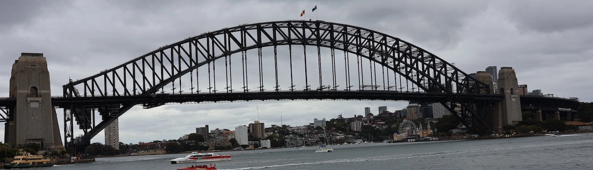 El Harbour Bridge que cruza la bahía