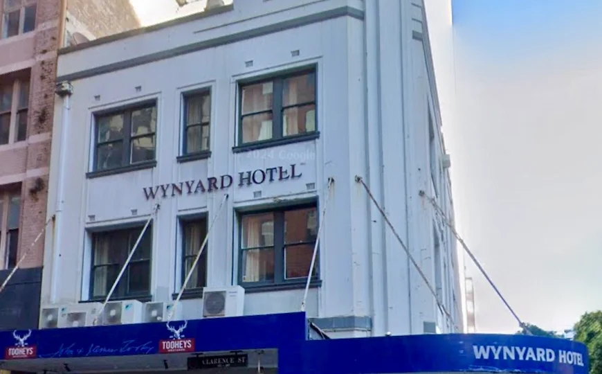 Los curiosos bares en Sidney...se llaman Hotel