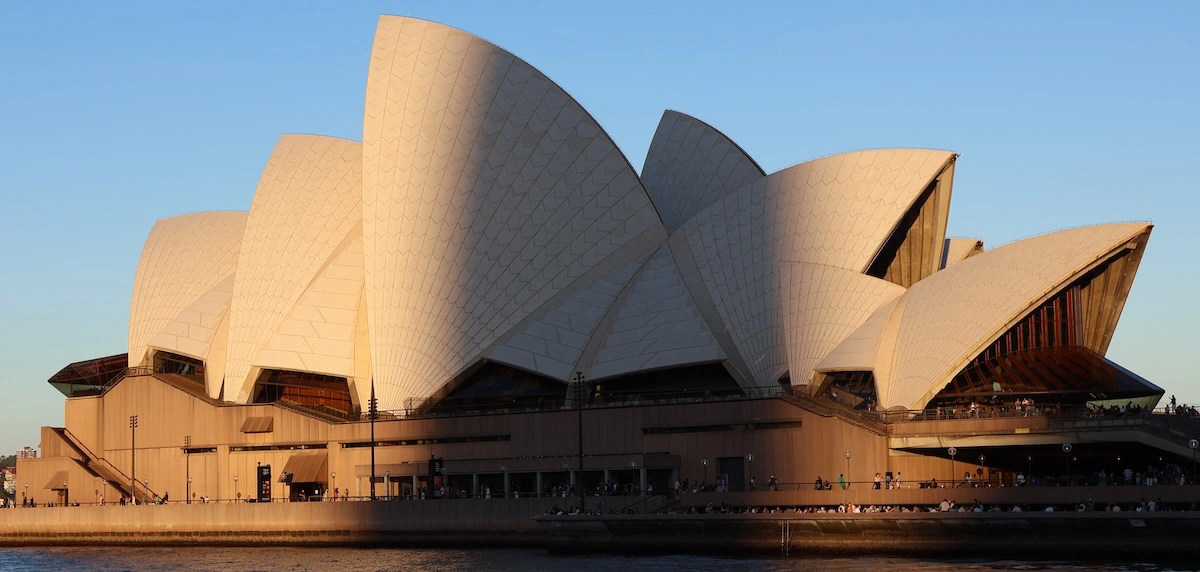 Los colores del atardecer sobre la Ópera
